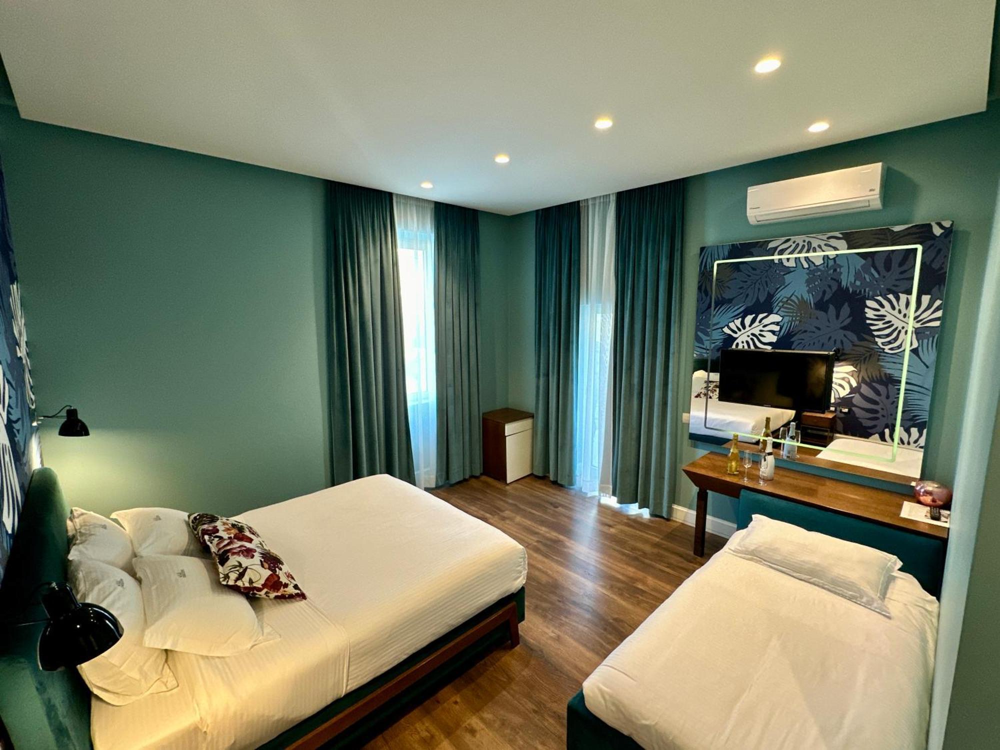 Le Palazzine Hotel Vlorë 外观 照片